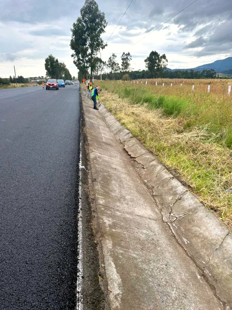 Modernización carretera — detalle de obra